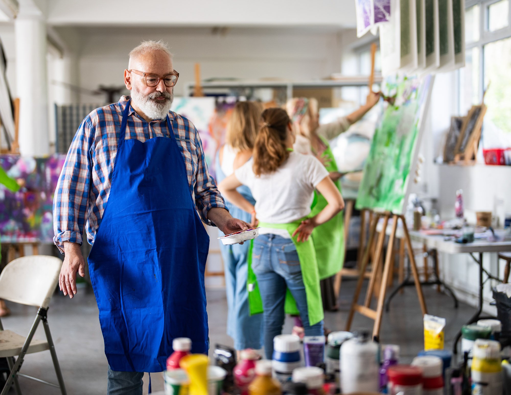 Learn painting large abstract workshop beginners adults friendly Brighton Sussex art studio