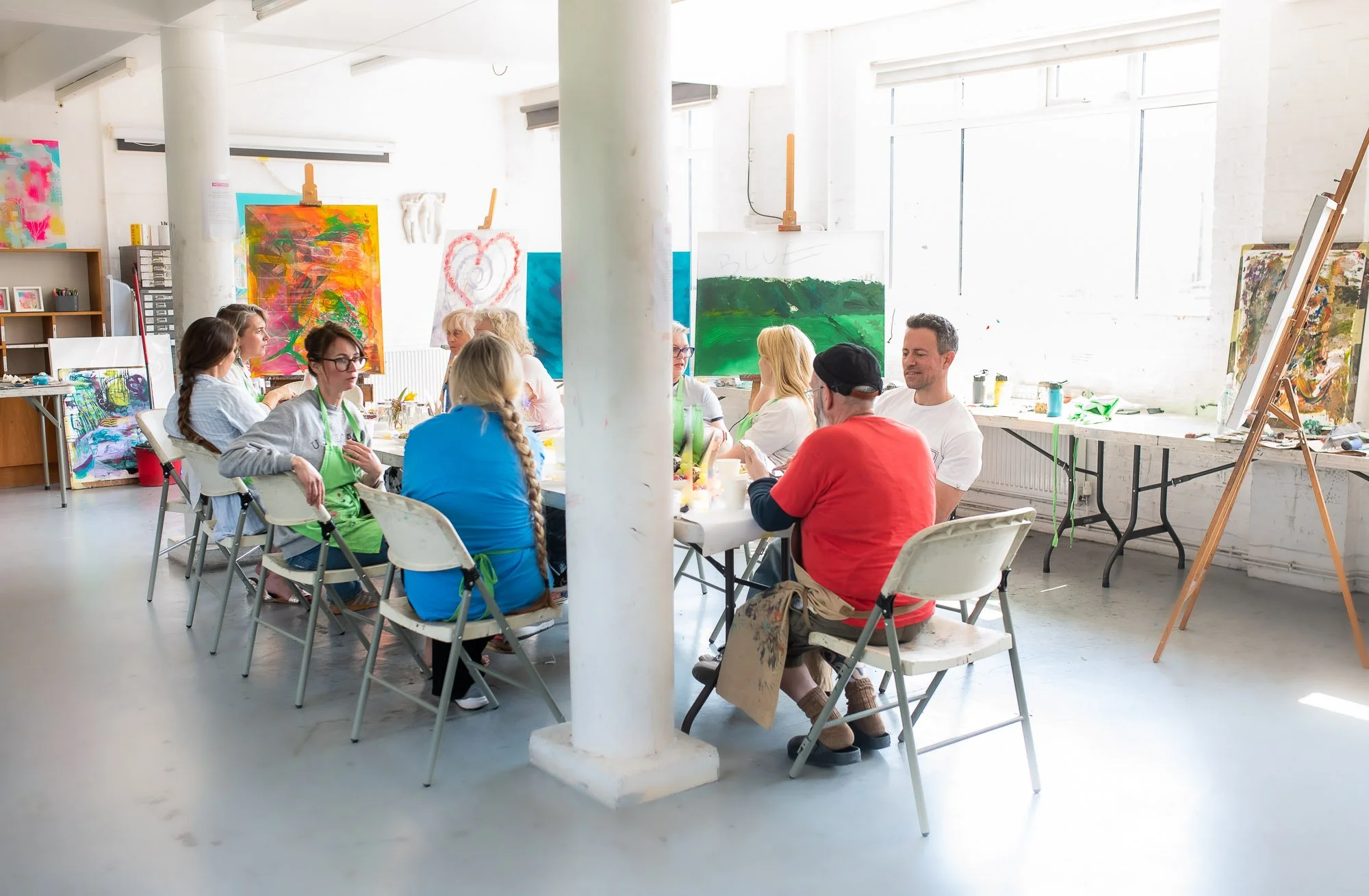 Adults intuitive abstract painting class workshops Brighton Sussex UK