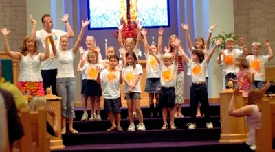 2006 Vacation Bible Scho ol Sings at Worship