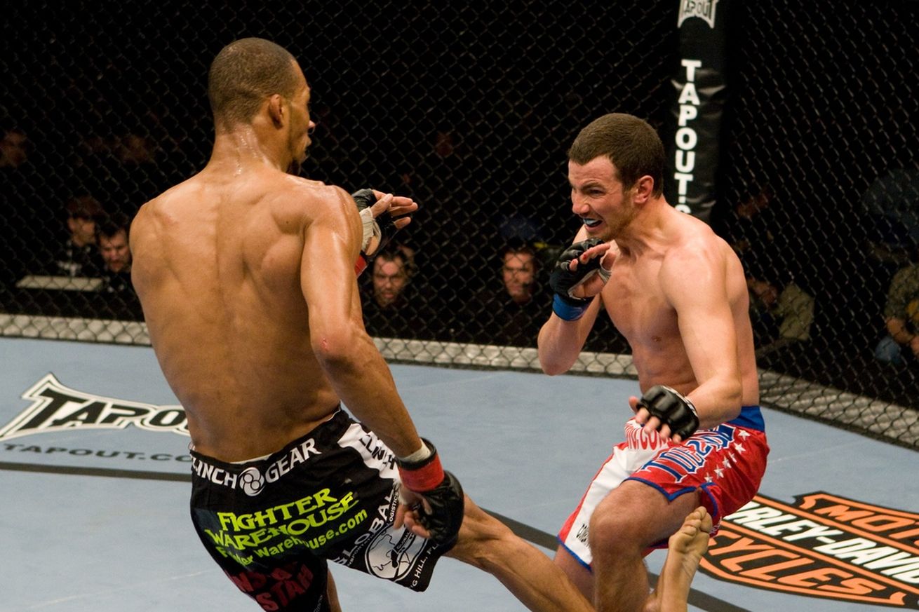 Corey Hill vs. Dale Hartt leg break. Photo from BloodyElbow.com