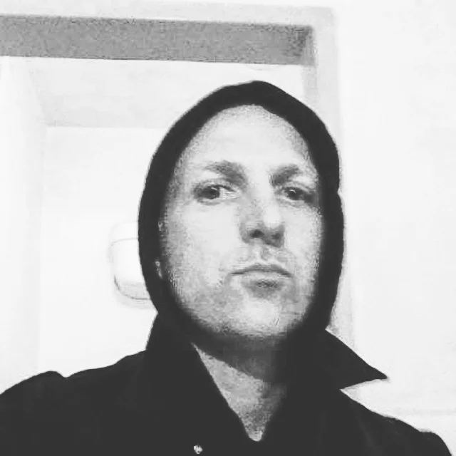 MAN ON THE SILVER MOUNTAIN 010