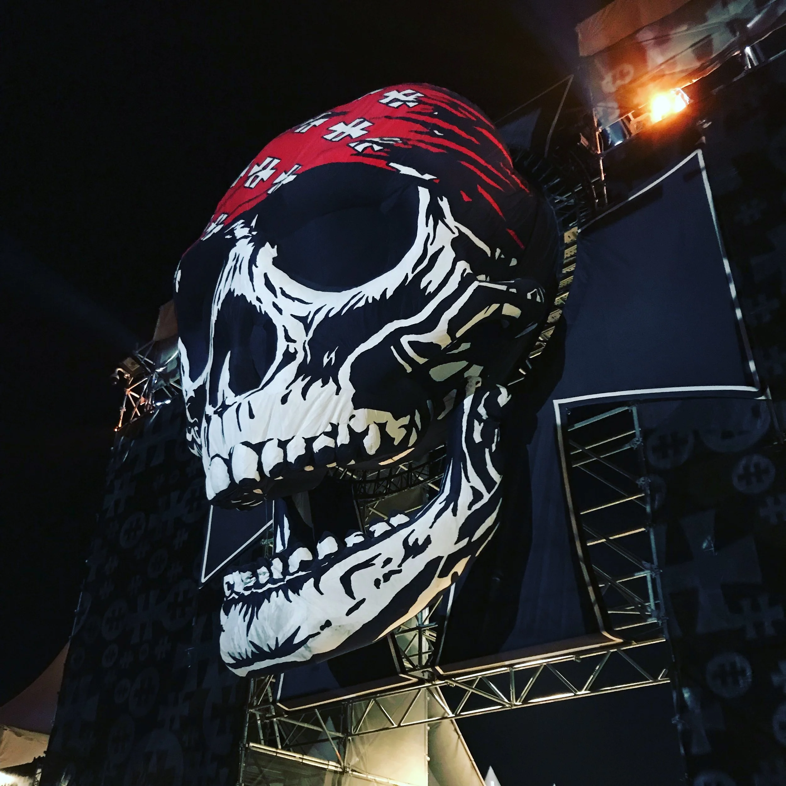 MAN ON THE SILVER MOUNTAIN 012 HELLFEST