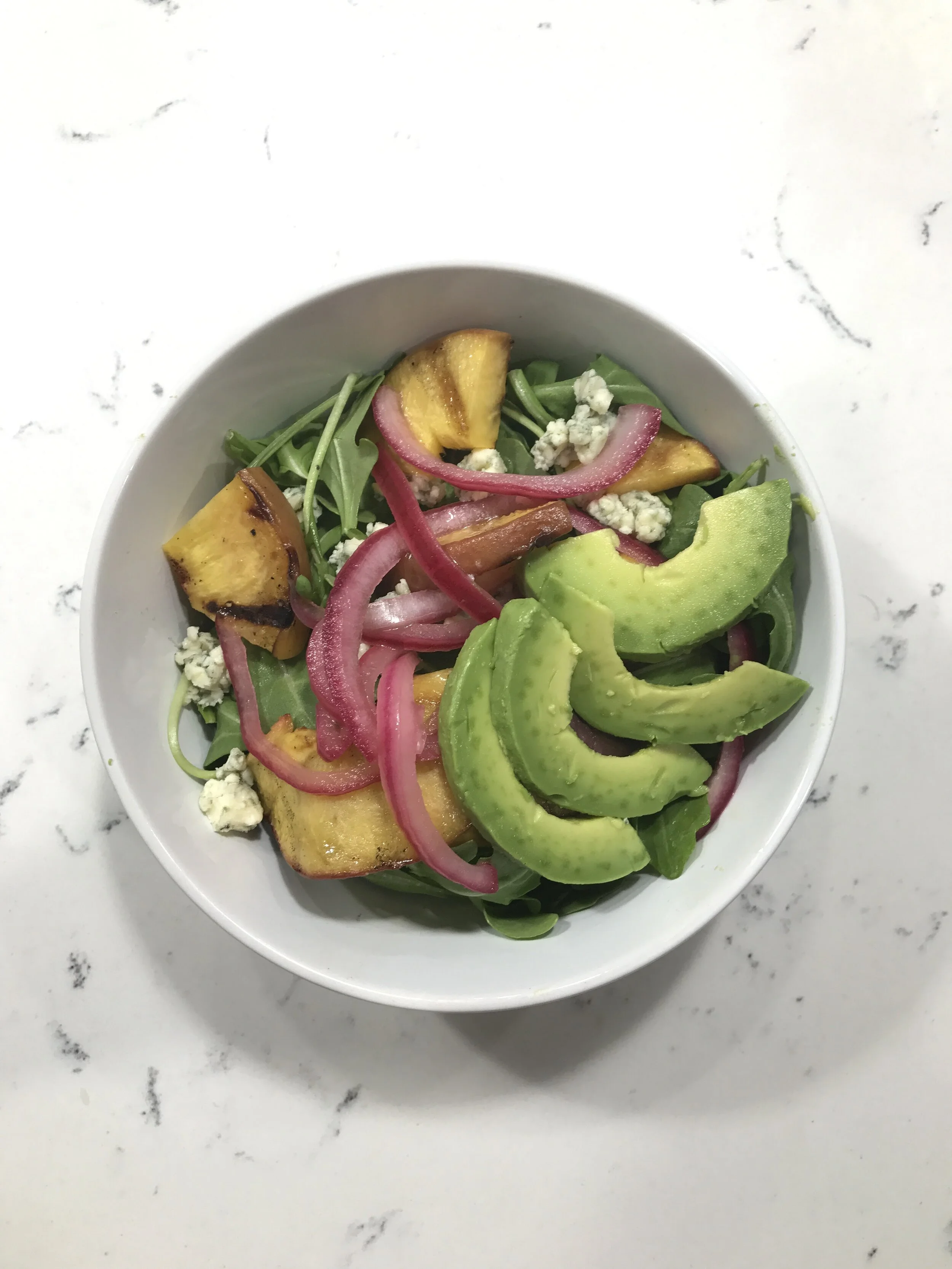 Grilled Peach & Gorgonzola Salad