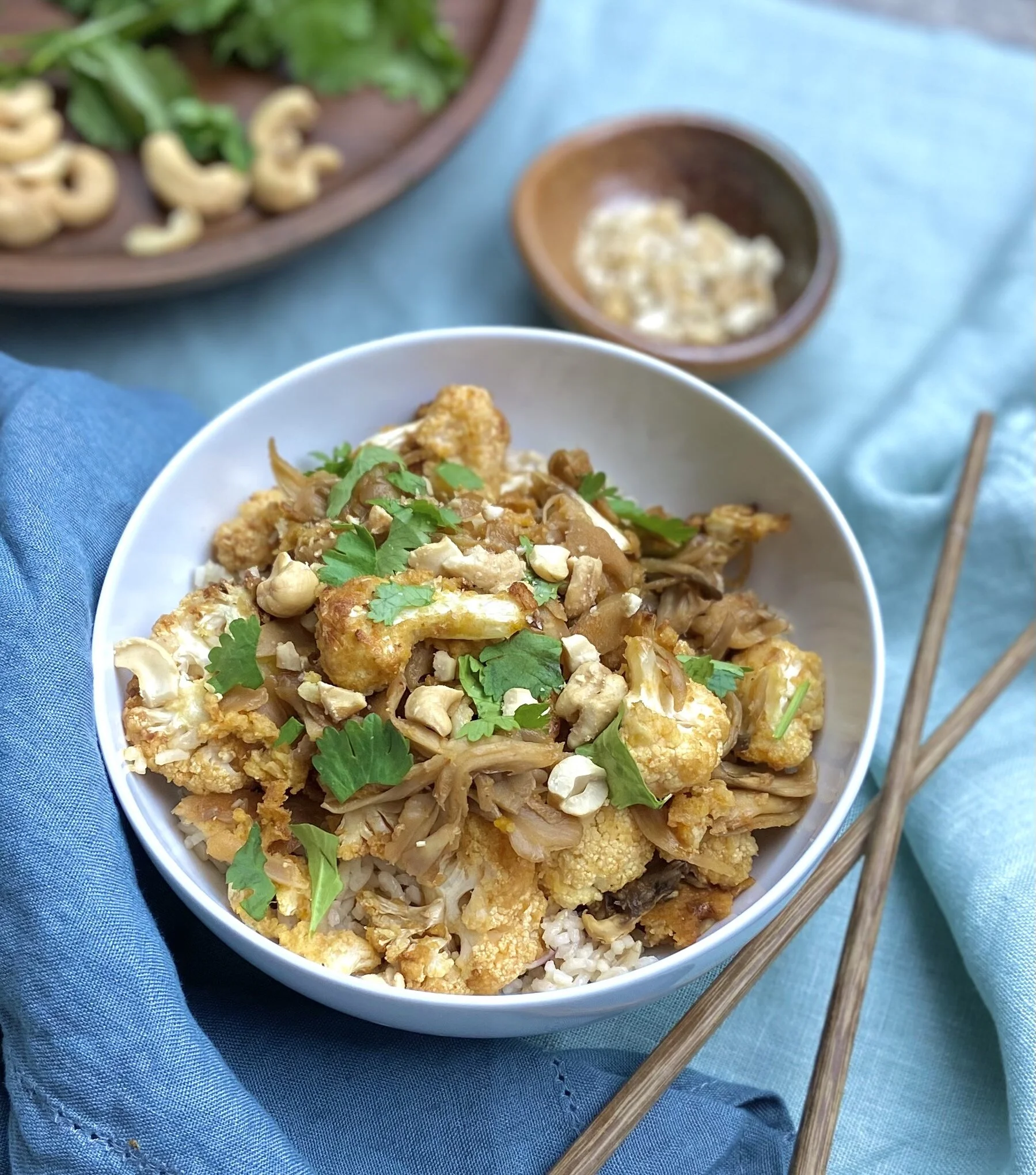 Baked Cauliflower with Sweet & Spicy Maitake Sauce