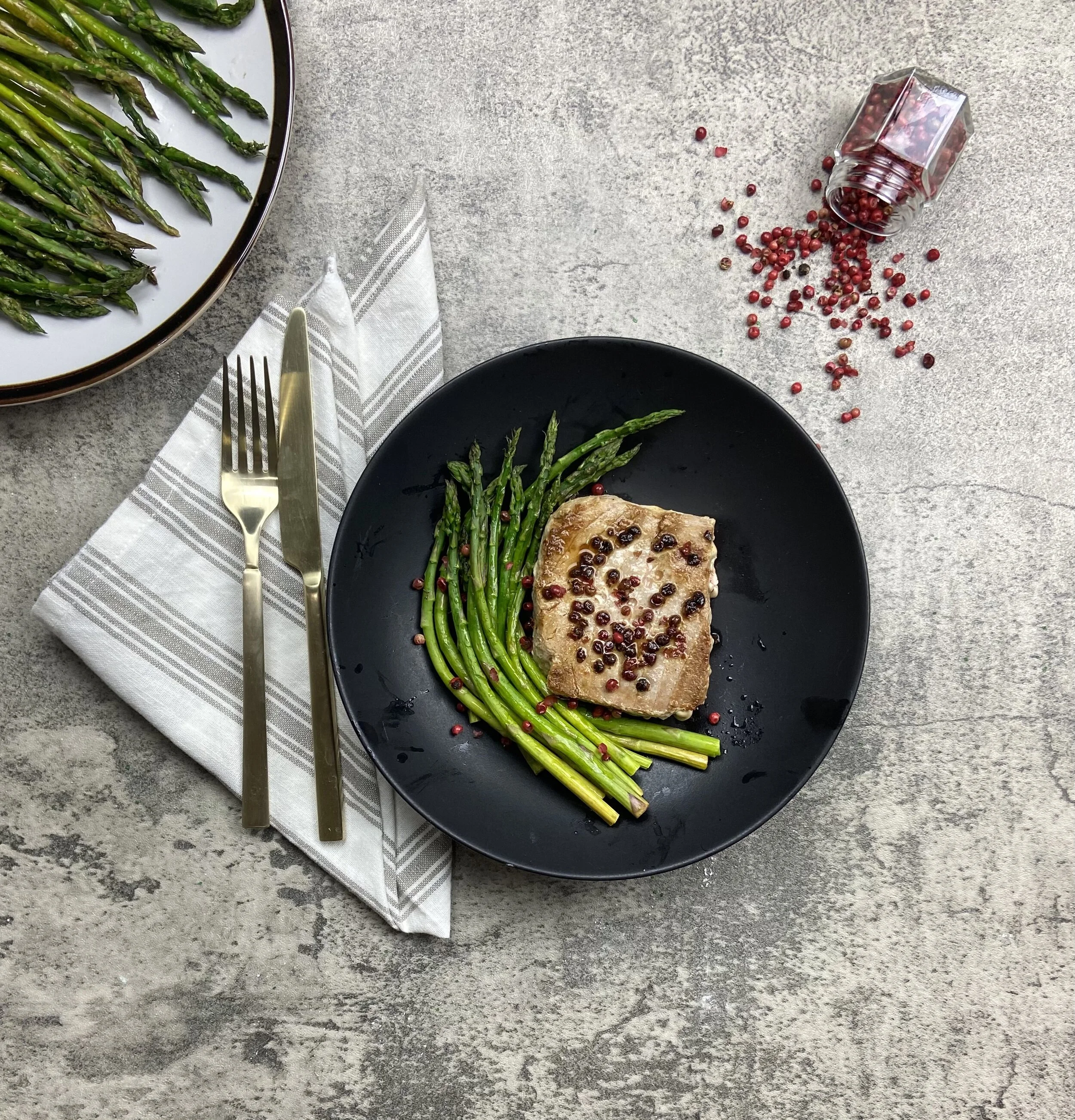 Pink Peppercorn Seared Ahi Tuna