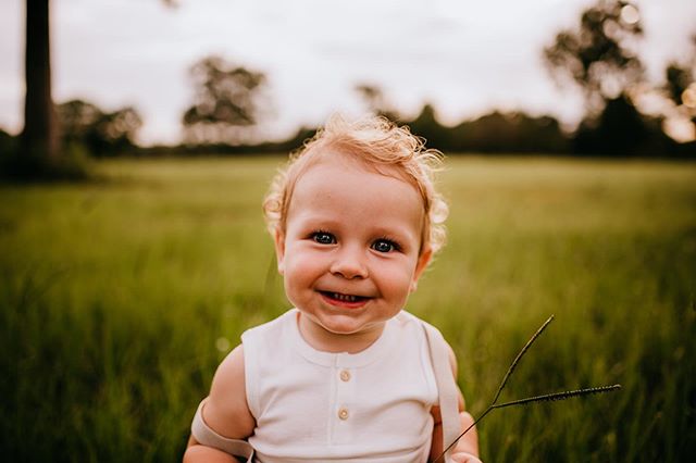 I know it’s early- but I’m talking about fall + christmas minis in my stories//y’all go check it out and let me know your thoughts!! I am over-the-moon excited about them 🤩
Also, can sweet little Noah be any cuter?! Those baby curls, oh my gosh!! Swipe to see a detailed shot of them that I am completely obsessed with😍🖤
.
.
.
.
.
.
.
.
.
.
.
#adventuresofchildren
#childhoodunplugged
#childrenseemagic
#magicofchildhood
#runwildmychild
#b1withkids
#thesincerestoryteller
#candidchildhood
#simplychildren
#hellostoryteller
#dearestviewfinder
#crestviewflphotographer
#rebeccaflemingphotography
#destinflphotographer
#floridalifestylephotographer
#floridaphotographer
#travelphotographer
#pixel_kids
#the_sugar_jar
#kidsforreal