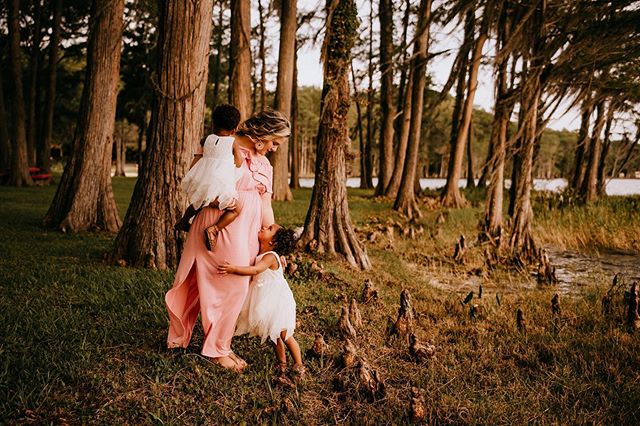 Family minis happening today and I’m so pumped 🙌🏻 This last month of summer I took less sessions than normal so that I could truly soak in this time with my fam. It’s been SO gooooood but after a whole week of not shooting I’m dying to get back out there. What better than 5 back to back sessions??? 🖤😂
Seriously though, so ready to capture some beautiful families today! Also... still swooning over this mamas session. Beautiful girls, on the inside and out 🌸 I hope everyone has a great Sunday 🌿
.
.
.
.
.
.
.
.
.
.
.
#igmotherhood
#honestmotherhood
#inspirepregnancy
#motherhoodunplugged
#boldemotionalcolorful
#featuremerame
#thelifestylecollective
#emotive
#lookslikedfilm
#motherhood
#thesugarjar
#dearphotographer
#clickinmoms
#momtogs
#cameramama
#thesincerestoryteller
#b1withmoms
#beyond_motherhood
#jjitskids_moms
#emeraldcoastphotographer
#lifestylephotographer
#smalpresets
#hellostoryteller
#photographer_stories
#rebeccaflemingphotography
#floridaphotographer
#travelphotographer
#thefamilycollective