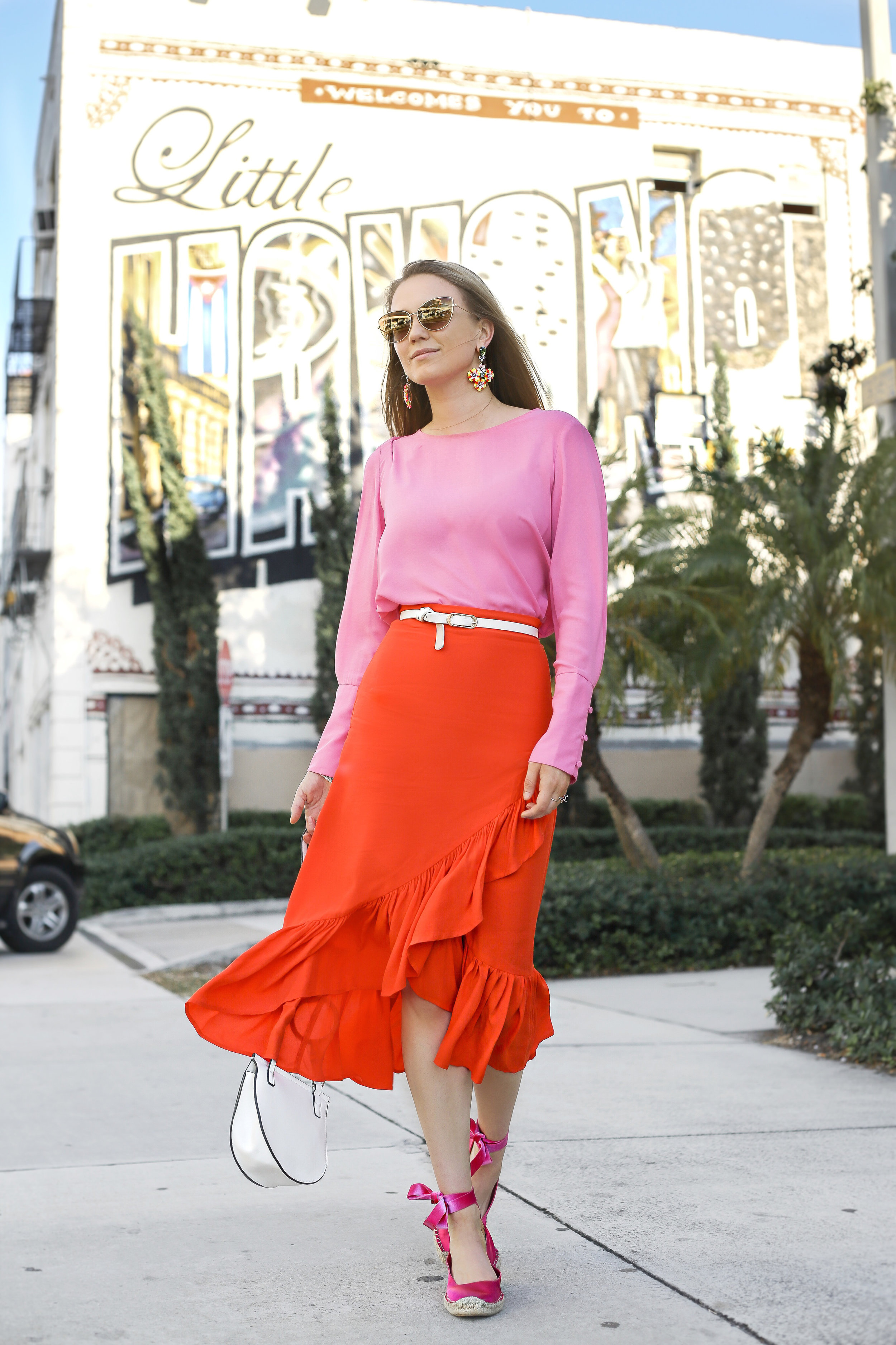 pink-and-orange-outfits.jpg