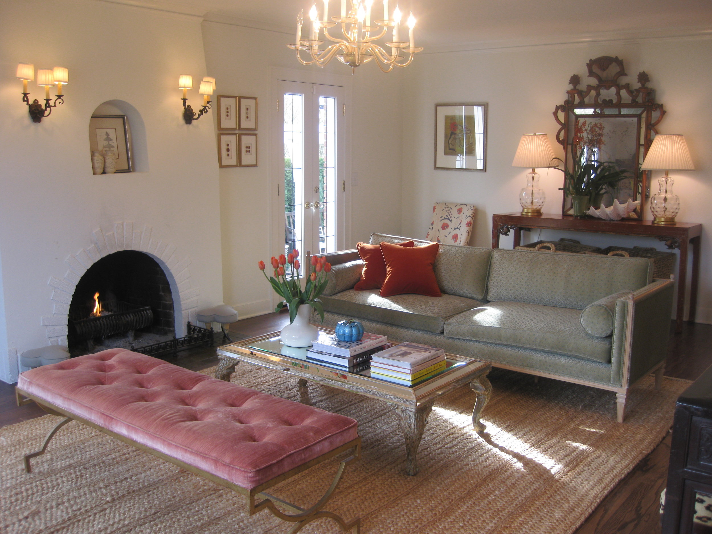 CHARNELTON WHOLE LIVING ROOM.jpeg
