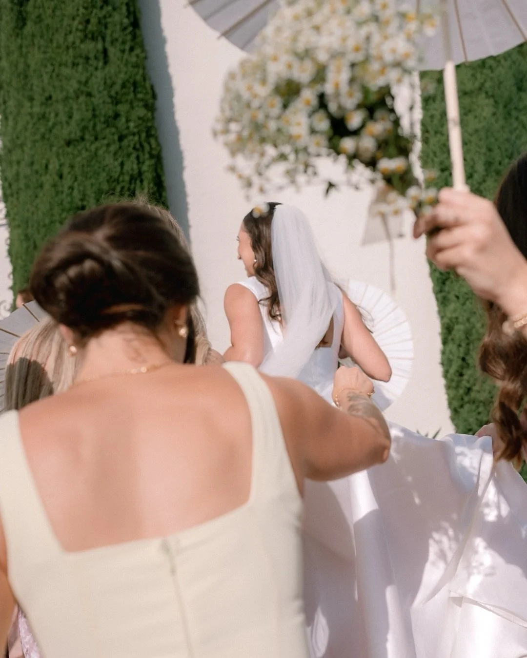 Hayley&rsquo;s was the third wedding of this beautiful family&rsquo;s siblings I&rsquo;ve gotten to photograph. It&rsquo;s been the greatest gift to be able to document such a warm wonderful family through all these huge moments and I couldn&rsquo;t 