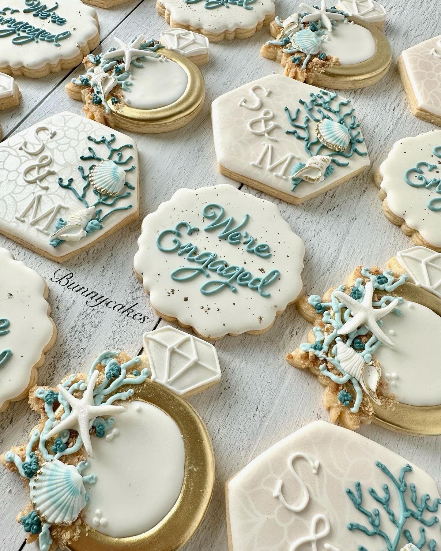 Engagement parties 💍, Bridal Showers, Bachelorette parties and weddings 👰🏻&zwj;♀️🤵&zwj;♂️ are my next favorite events to create custom cookies. 

I&rsquo;ve made so many different themes from traditional to unique and I love working with my custo