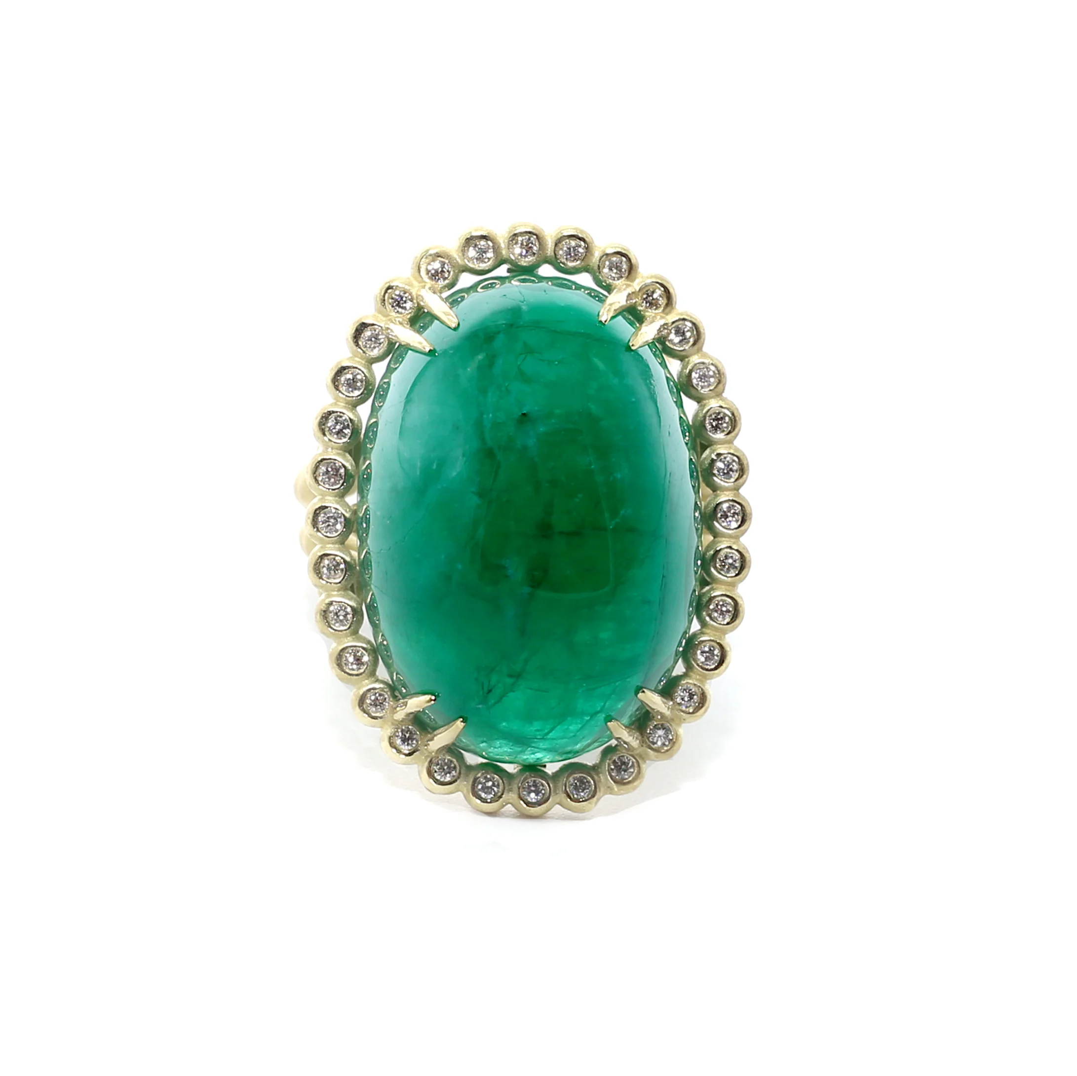 cabochon_emerald_ring_suzy_landa.jpg
