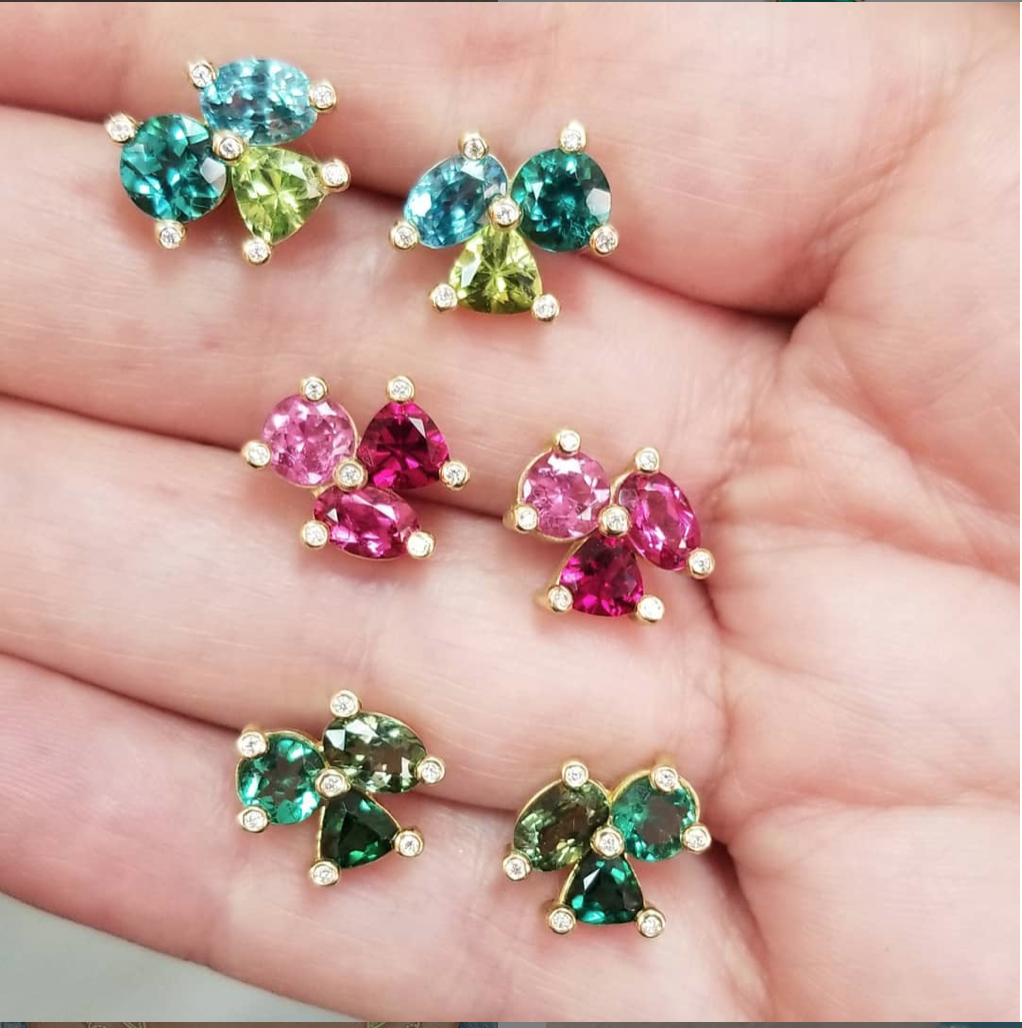 Suzy_Landa_stud_earrings_three_stone_clover_earrings.png