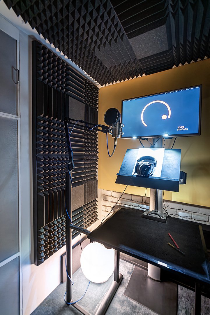 voice-over-booth-sype-sound-post-production-studio-prague-czech-01.jpg