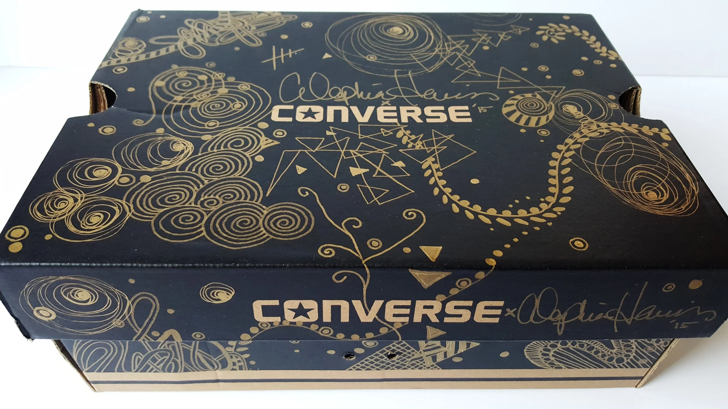 "Maya" Box