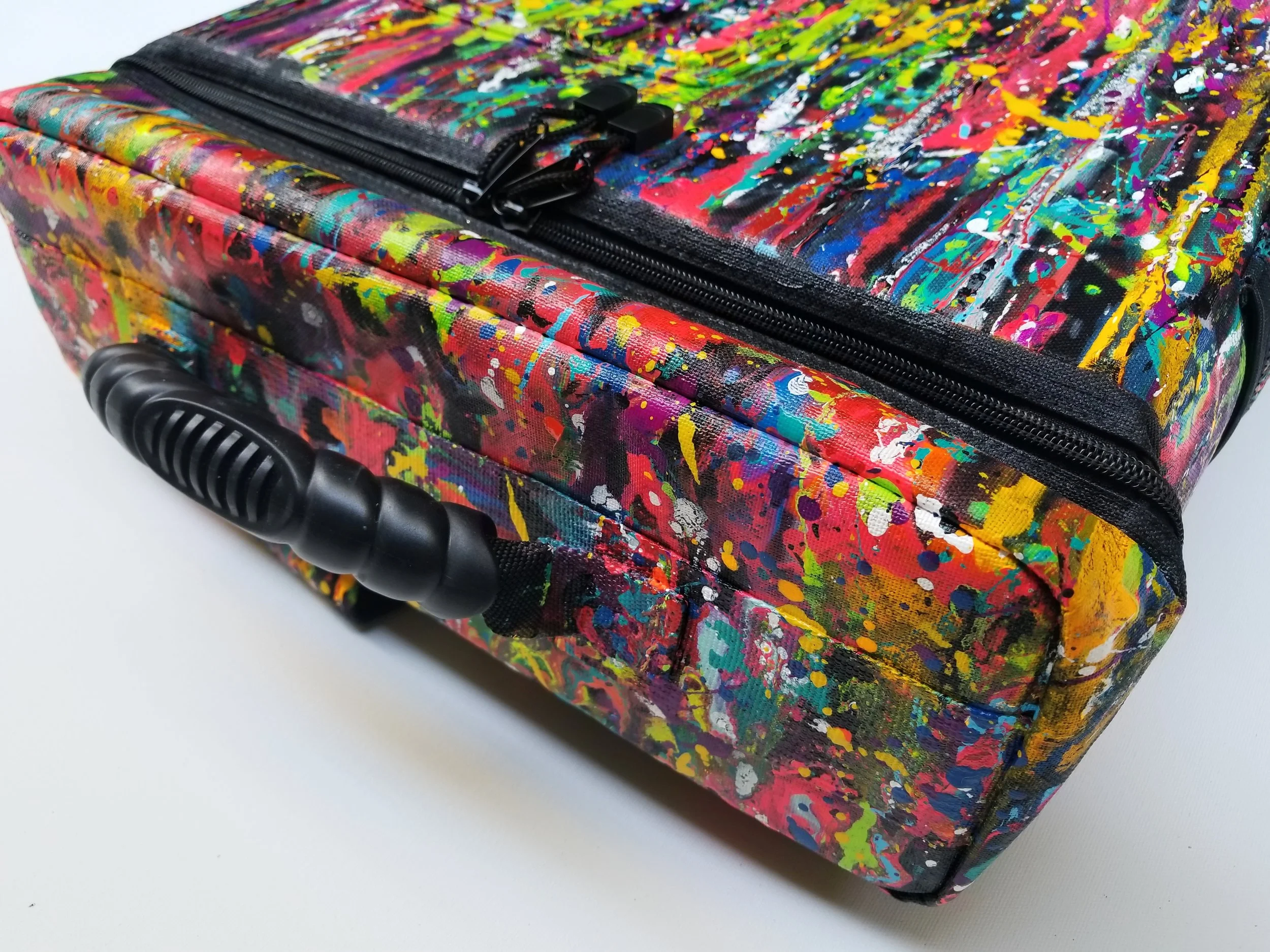 SOUN BAG X ALAPHIA HARRIS