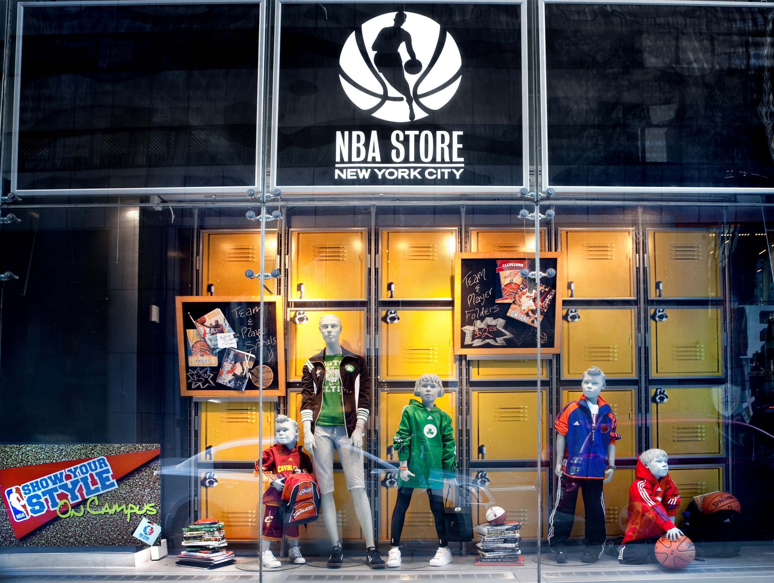 NBA_store0001.jpg