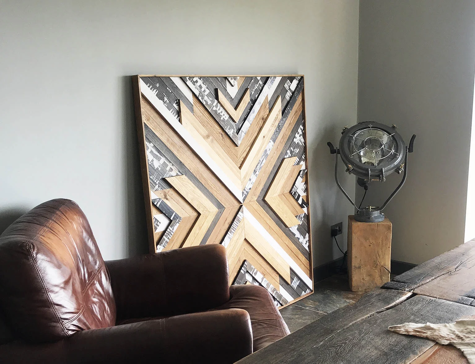 ZEBRU GEOMETRIC PIECE