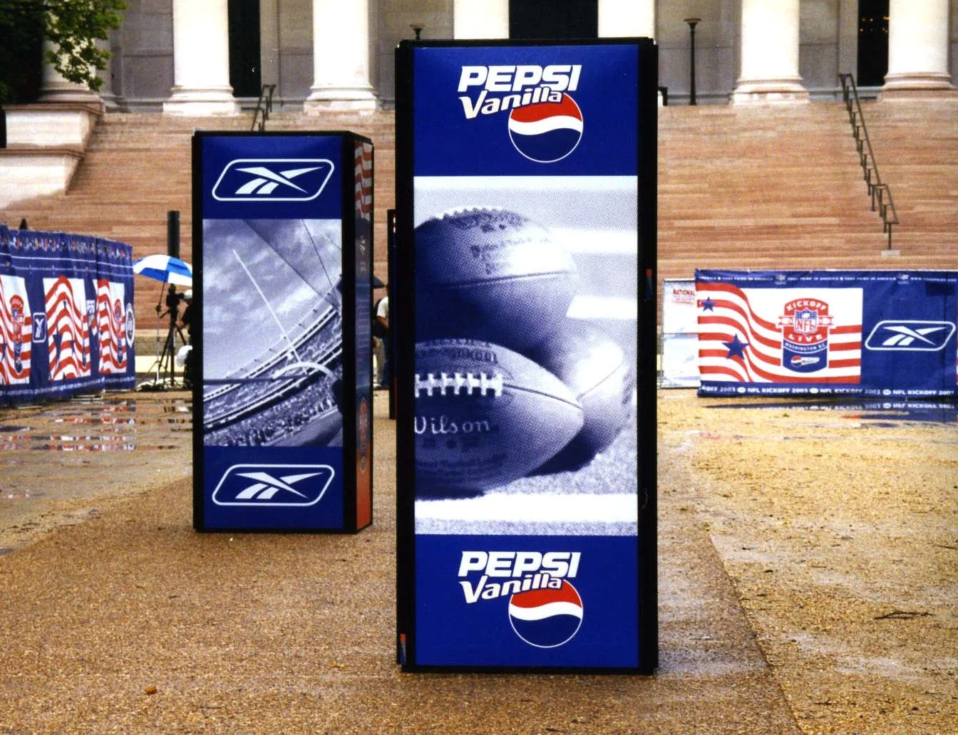 NFL Kickoff 3.jpg