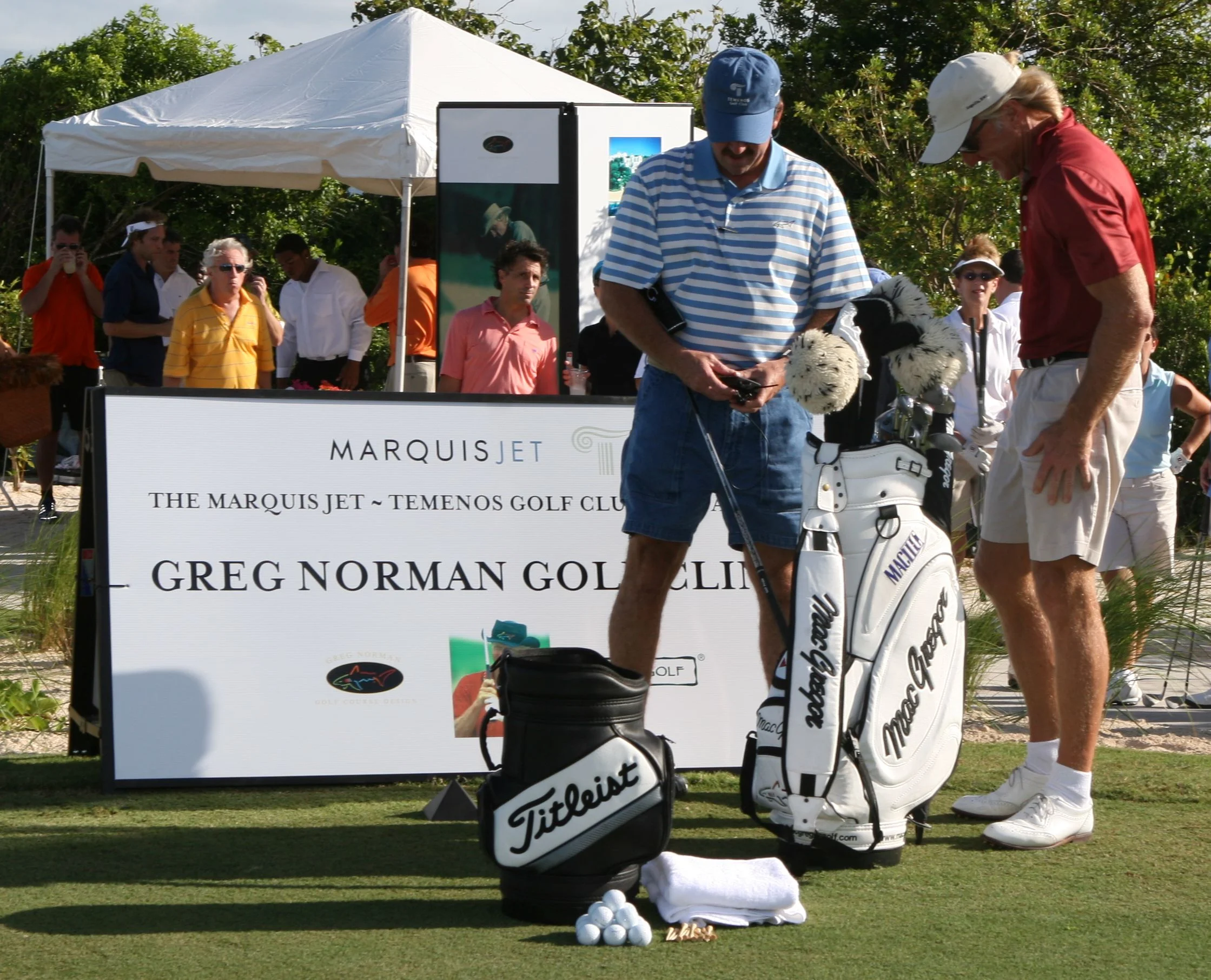 APCG_GregNormanGolfClinic1.JPG