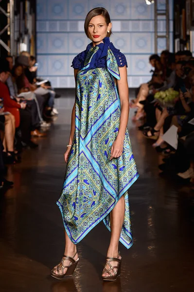 Marisol+Deluna+NYFW+Runway+Show+pv7rW_susCIl.jpg