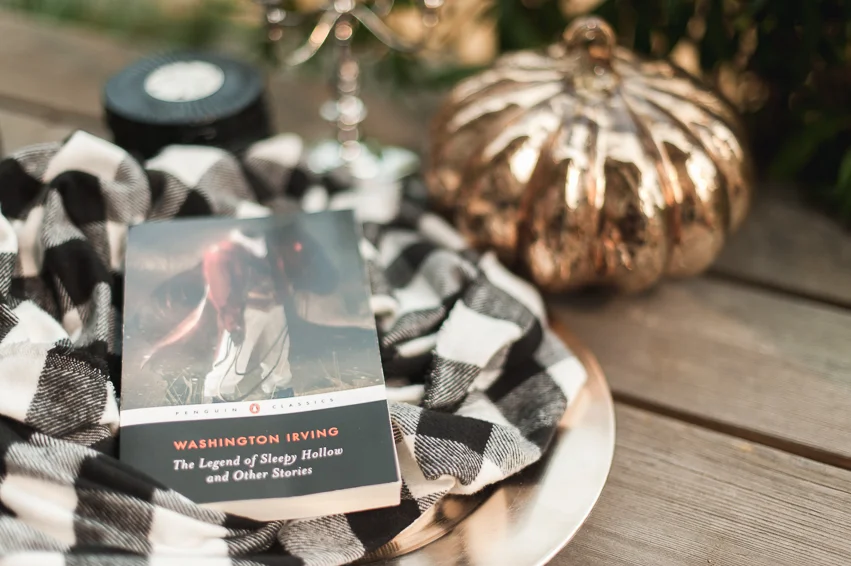 fallhalloweenbooks_022.jpg