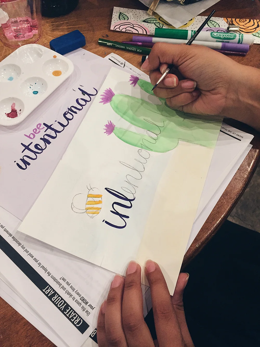 Creating Your Word of the Year Art-A Workshop & Digital Guide // Curiosities Allowed // Creative blog of Lizelly Meza