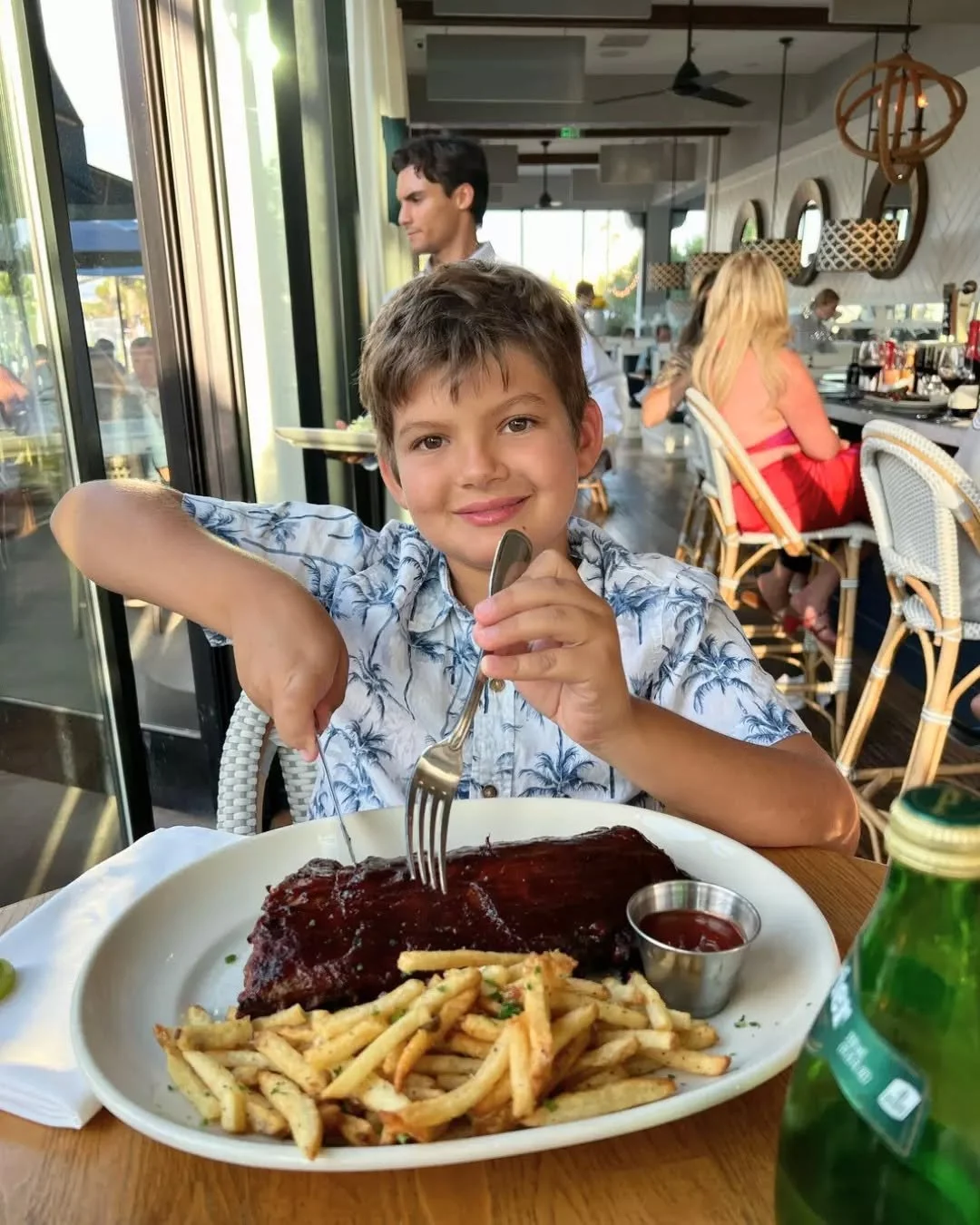 Big fork, meet Baby Back Ribs. 😋

Perfectly sauced, packed with flavor, and fall-off-the-bone good.

Baby Back Ribs: 16oz true Danish ribs, house-made BBQ sauce, coleslaw, and French fries.

#CoastalKitchenDanaPoint #OCEats