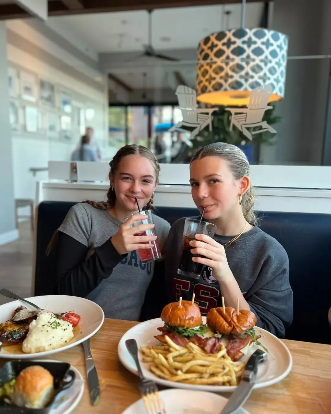 Your bestie told us they want to celebrate National Best Friend Day with a seat at Coastal Kitchen. 💙

#CoastalKitchen #BestFriendDay