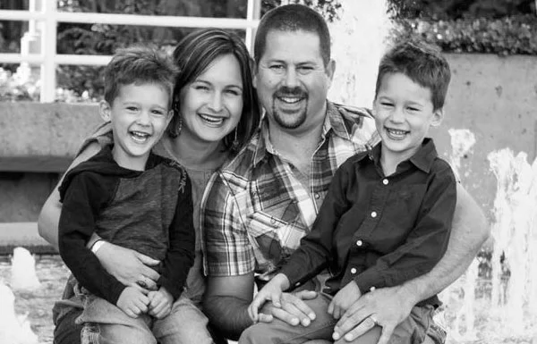 Mark-and-Jen-BW.jpg