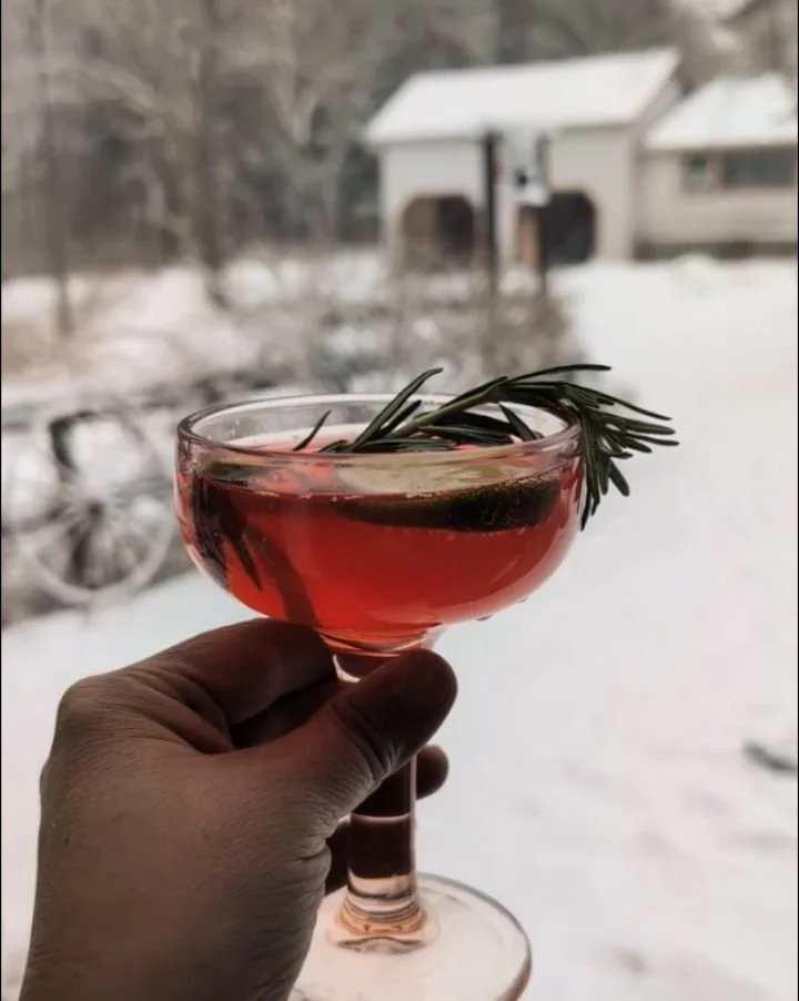 December recap 💫

1. Wrapping my last recipe dev project of the year, Merry &amp; Bright Punch 🥂
2. 1st snow at my home upstate, @blackwalnutfarmny 
3. Interiors at the farm- @jimglaub's interpretation of the 'Ralph Lauren Christmas' trend 
4. The 