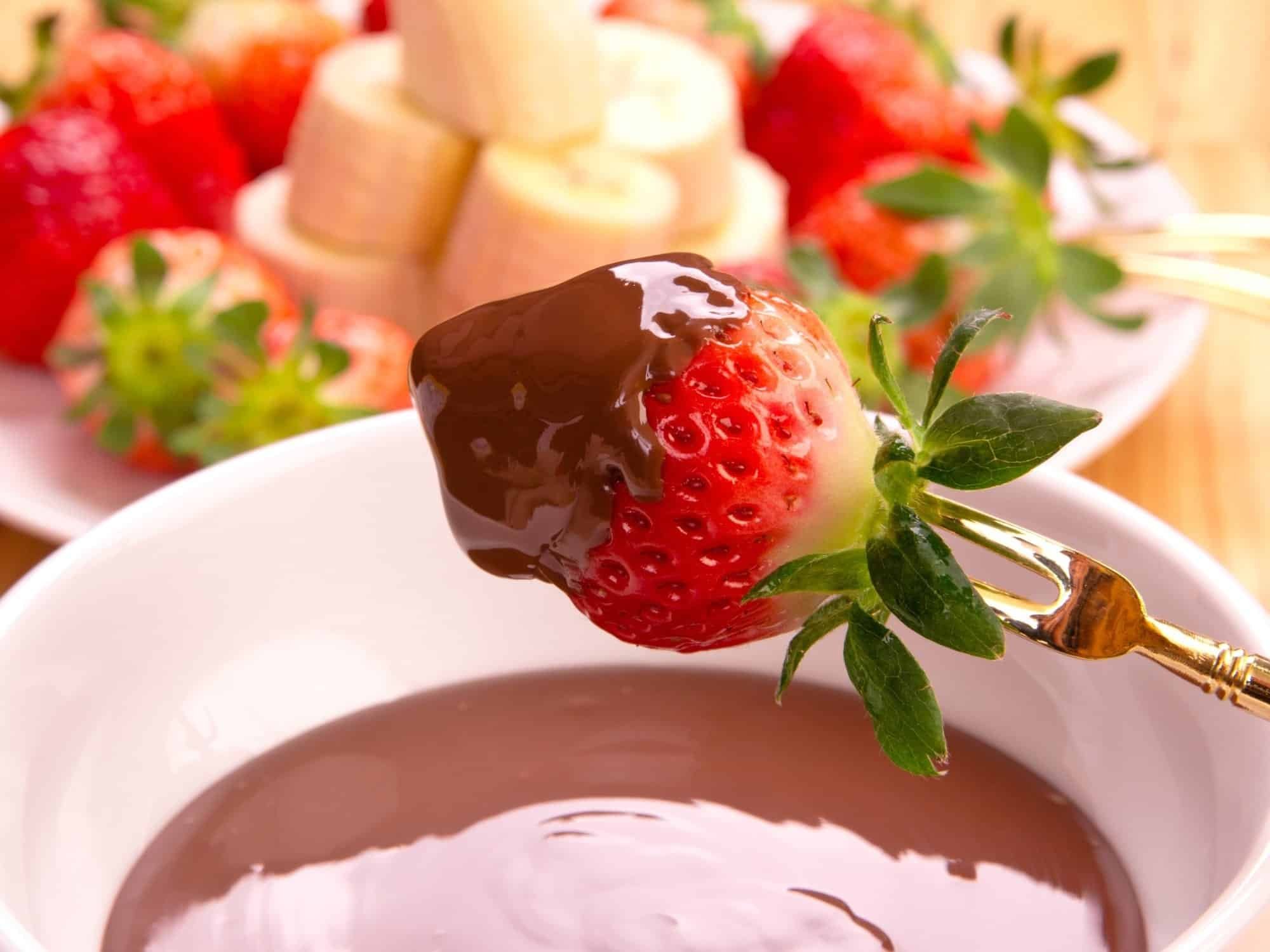 The Ultimate Guide to Hosting a Fondue Party - Cheese & Chocolate Fondue