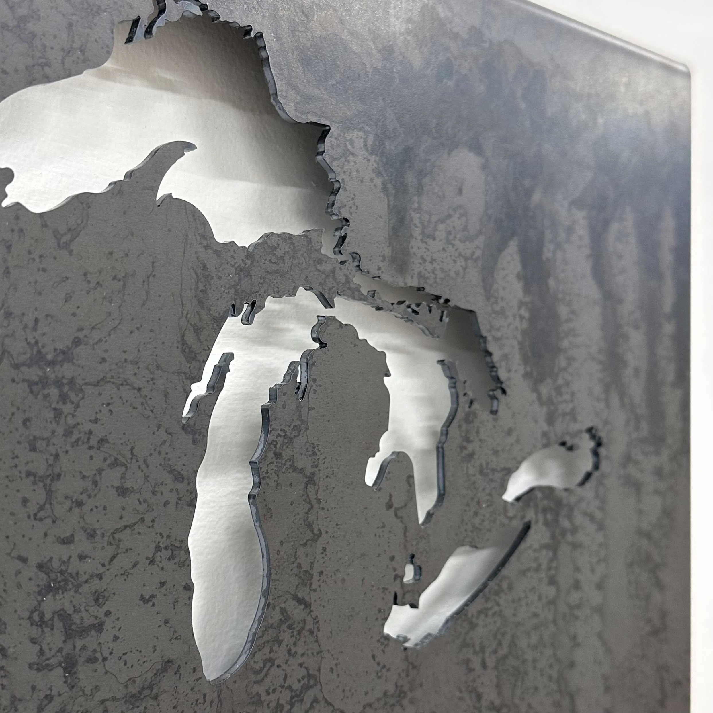 James Kennedy_Artwork_Steel Sculpture_Les Grands Lacs_30 x 30 cm (12 x 12 in)_No73_4.jpg