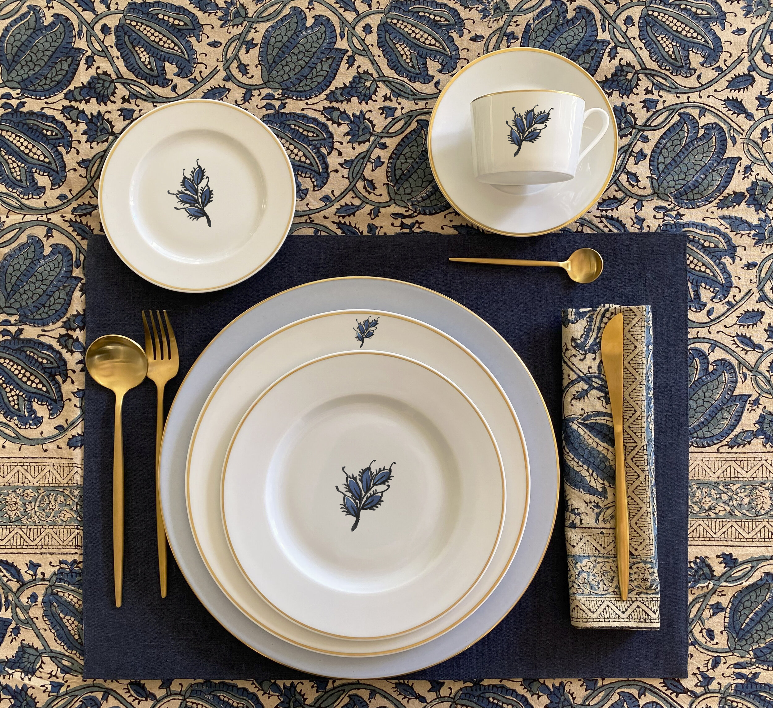 Luxury Dinnerware for Your Yacht