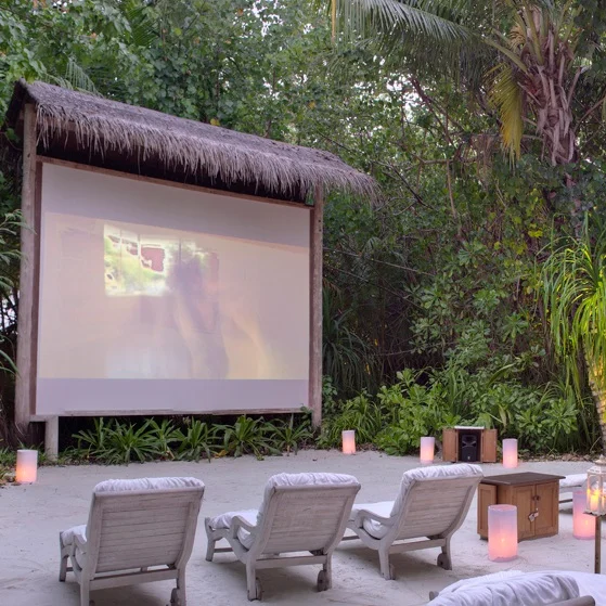 Gili_GLM_Jungle-Cinema.jpg