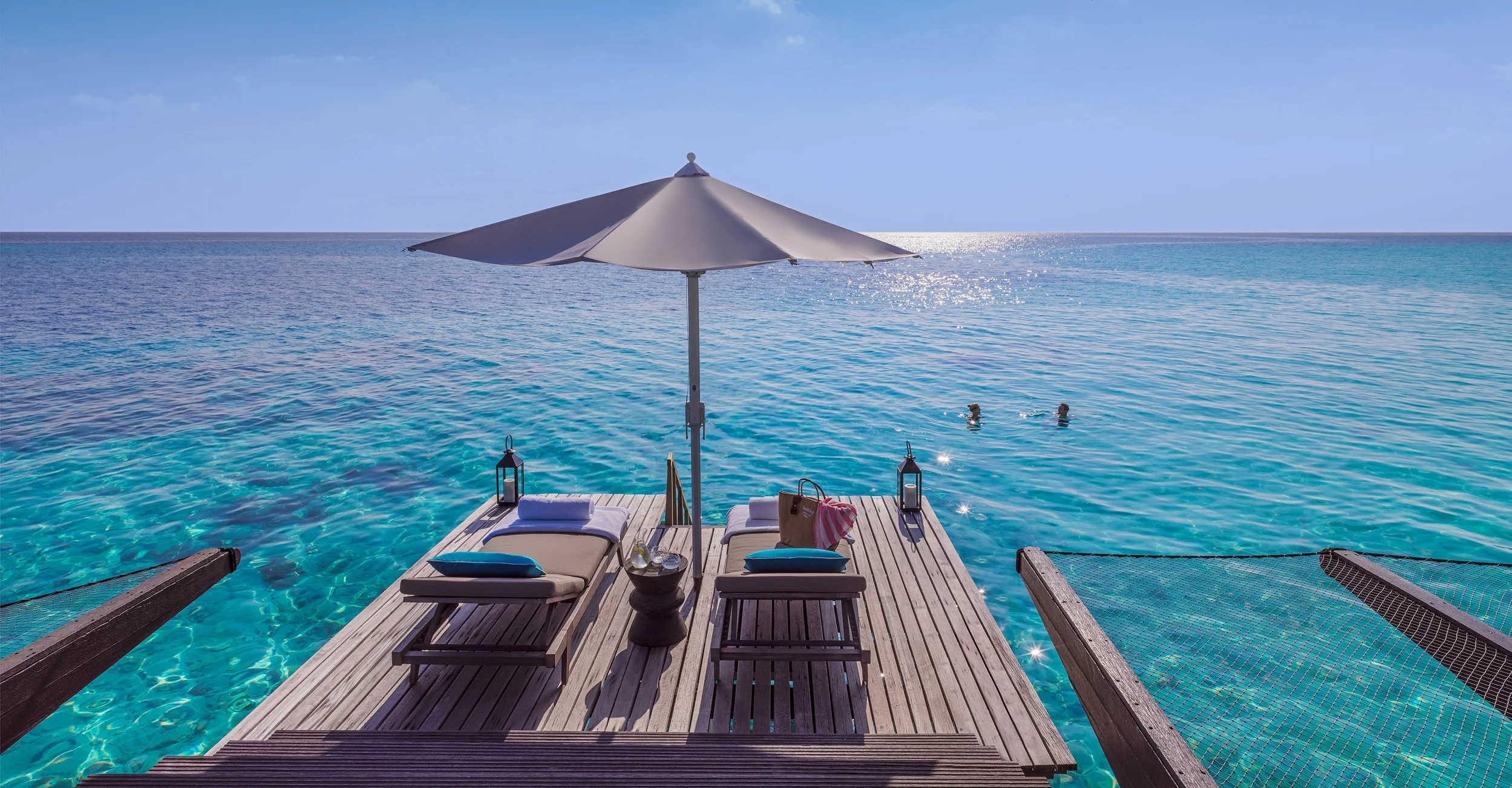 OneAndOnly_ReethiRah_Accommodation_WaterVilla_OutdoorDeck-2.jpg