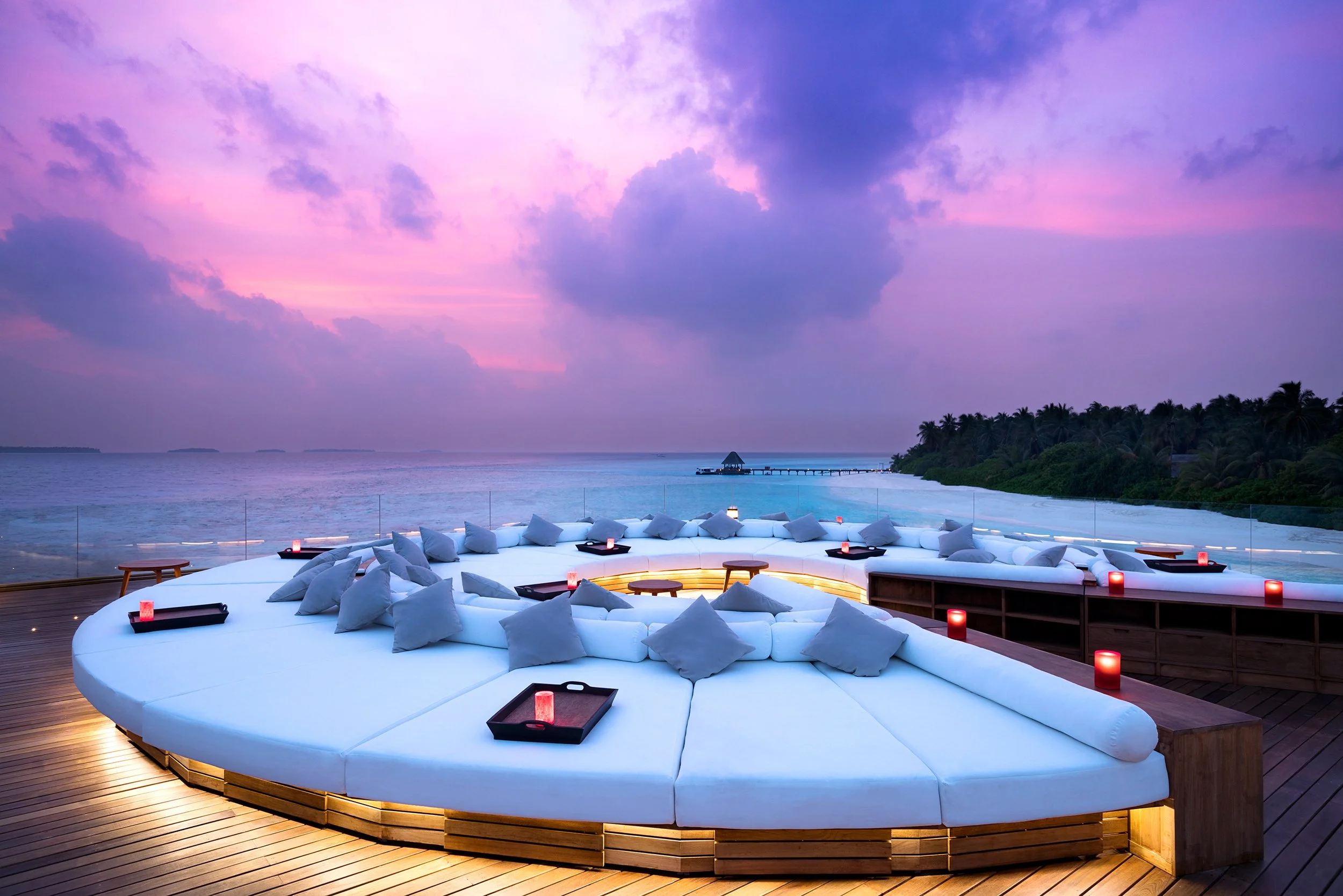  SKY Bar 