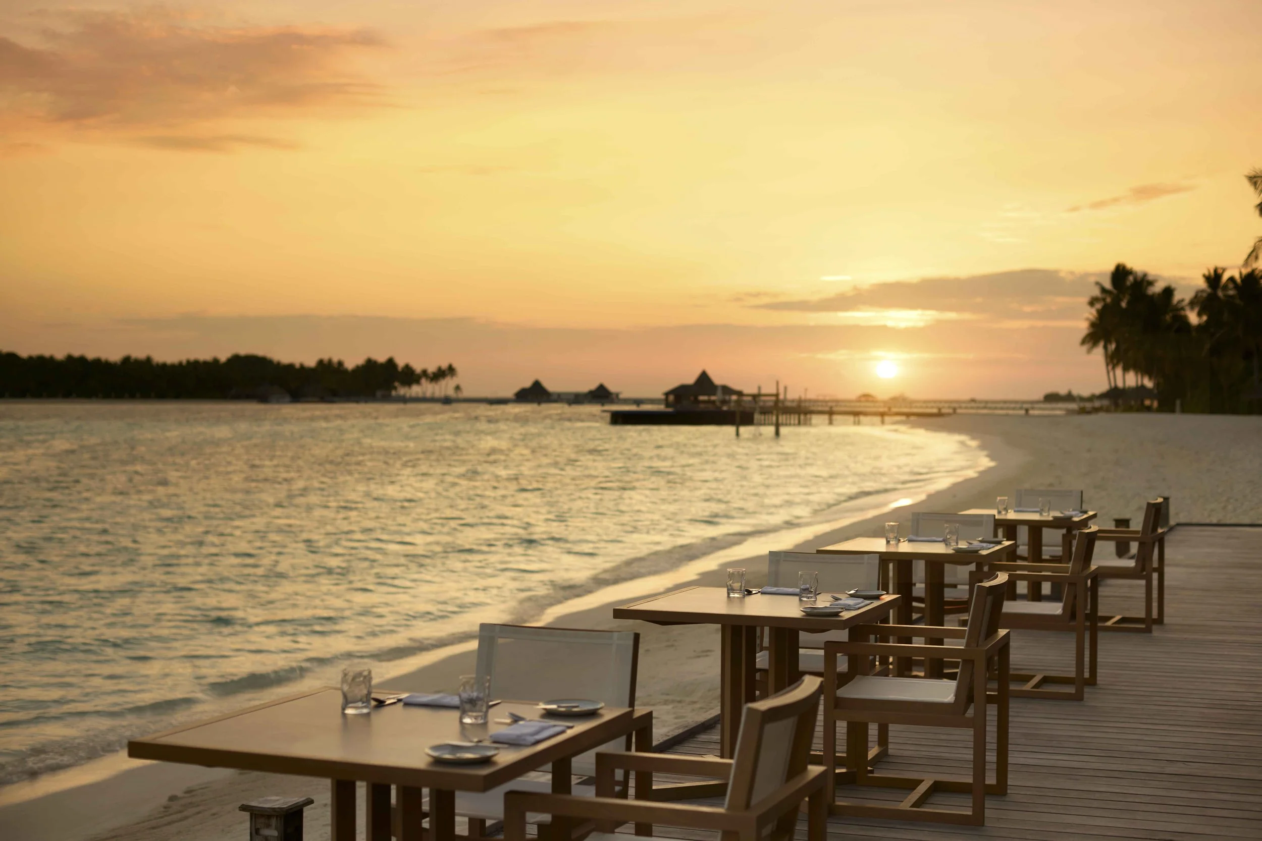  Vilu Restaurant &amp; Bar 