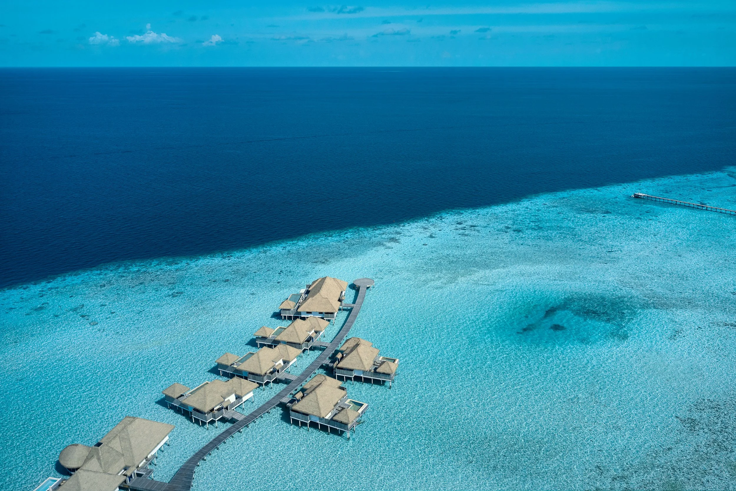 Aerial_4series Water Villas_mED.jpg