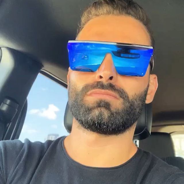 ❗️❗️❗️NOW AVAILABLE ❗️❗️❗️ 🌞The Perfect #summer #sunglasses ~ Futura Square #mirroredsunglasses are NOW AVAILABLE ... mirror blue, mirror silver, grey, brown ... $24.99 + free shipping within the U.S ⚠️ .
.
Link in bio | www.baas2.com | @baassunglas