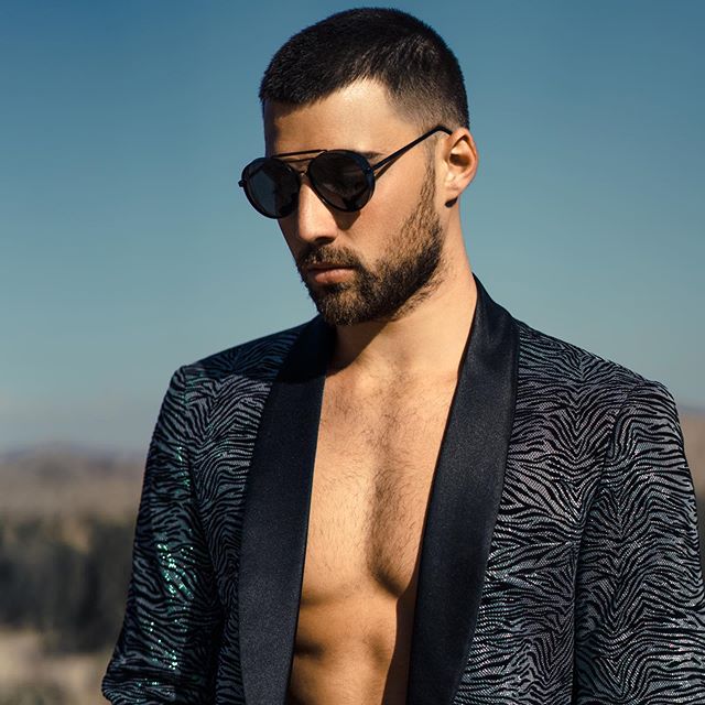 Who else is ready to throw the suit away, put on a pair of sunglasses 😎 and checkout for vacation?? 🍹 .
.
@marcusballiette for &ldquo;Desert Thorn&rdquo; editorial by @7hueshommes wearing The Original from @baassunglasses 🖤#iwearbaas .
.
🕶: @baas