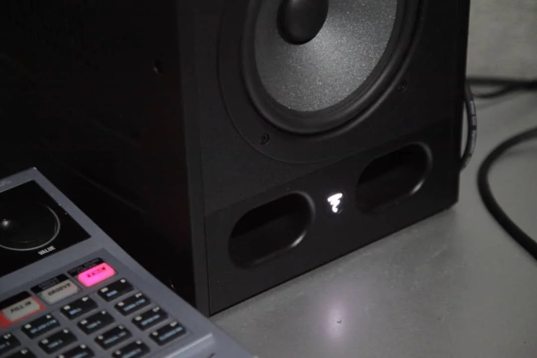 Los monitores de estudio pueden ser tan vers&aacute;til como la diferencia entre marcas de fabricantes, Focal alfa 6.5  tiene una de las tecnolog&iacute;as con mejor dise&ntilde;o en mundo de los monitores para evaluaci&oacute;n de se&ntilde;al, est&