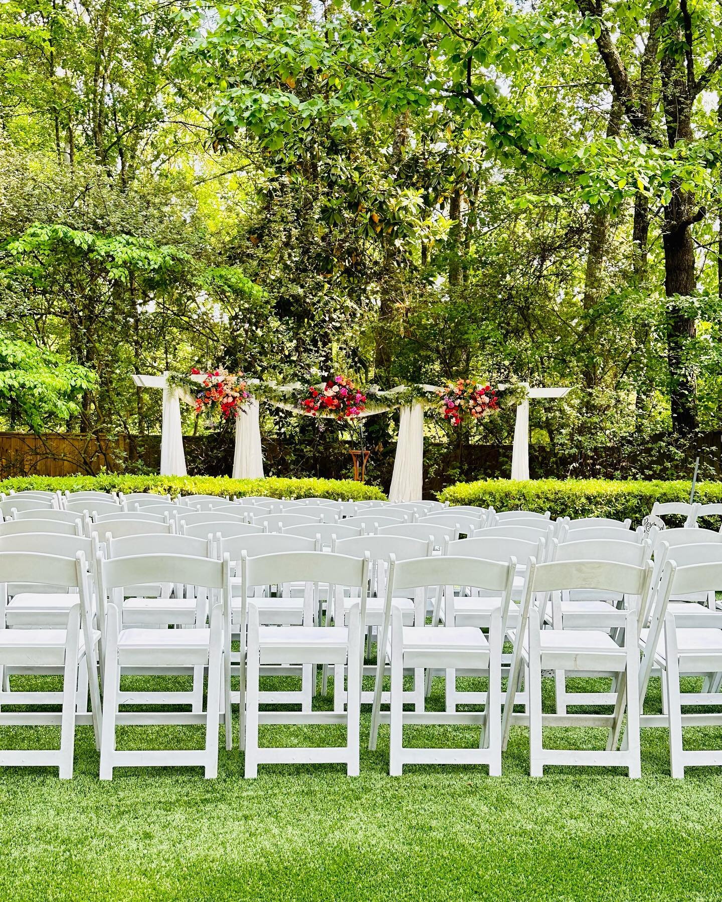 Morgan + Ryan, it was an honor to be part of your ceremony &amp; cocktail hour 💖 Congrats!! Beautiful setting @fouroaksmanor We included a photo of our amplification set-up 💪 We&rsquo;re loving it! #atlantawedding #atlantaweddingvenue #georgiaweddi