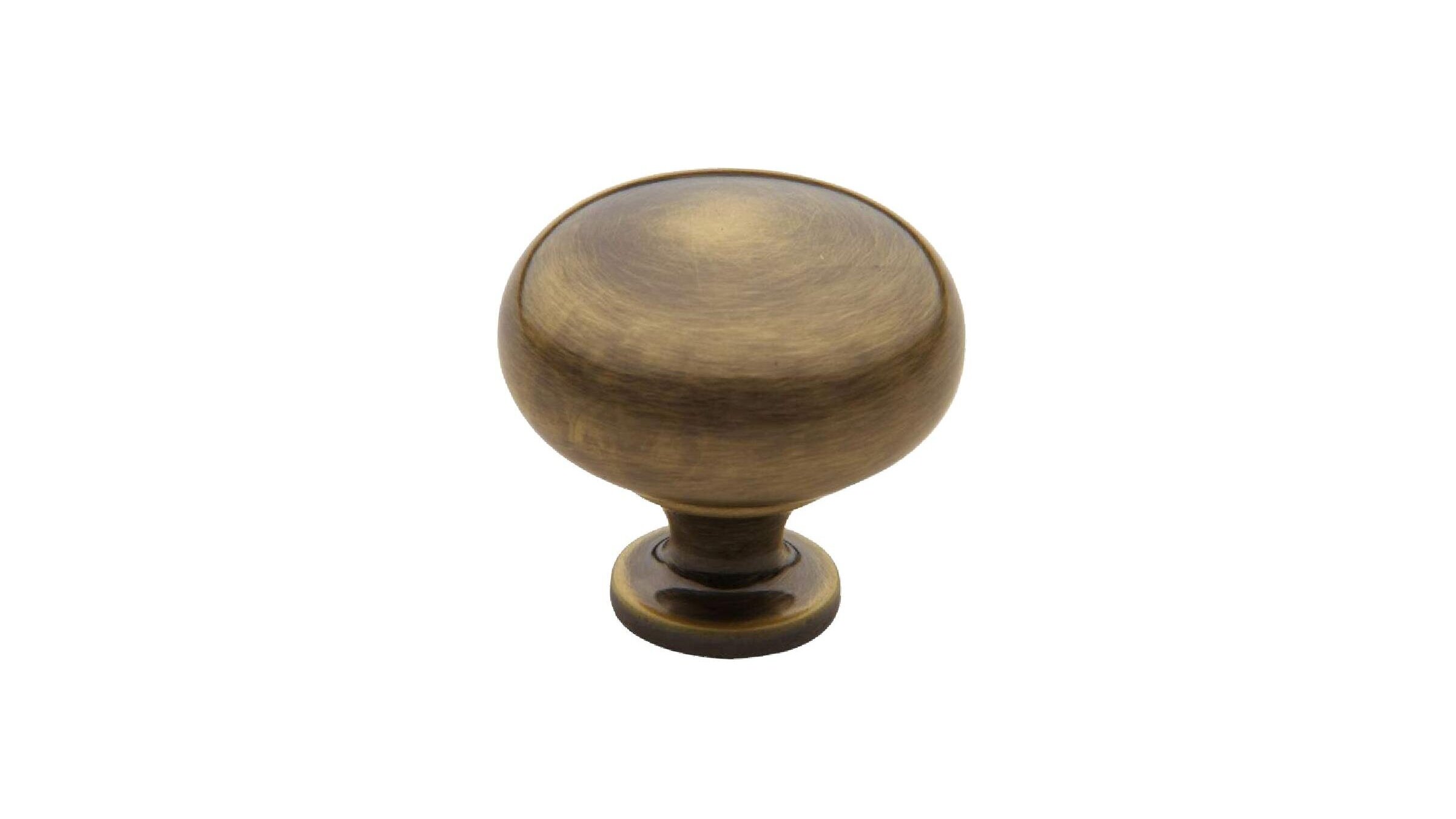 The High/Low List: Hardware Edition | Nadine Stay | Cabinet knobs and pulls for your kitchen cabinets, bathroom vanities, and dresser drawers. High end hardware and their less expensive lookalikes. Knurled hardware, brass pulls, edge pulls, brass kn…