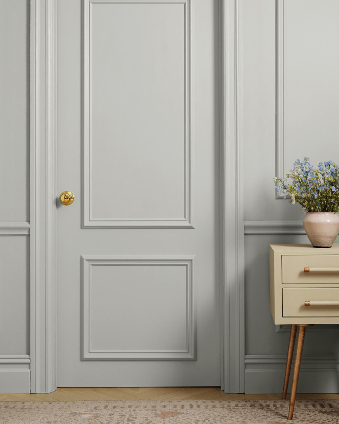 Where to find budget friendly interior doors. How to make standard and budget friendly doors look high end and custom. Interior door round up and inspiration by Nadine Stay. | Image via Clare Paint