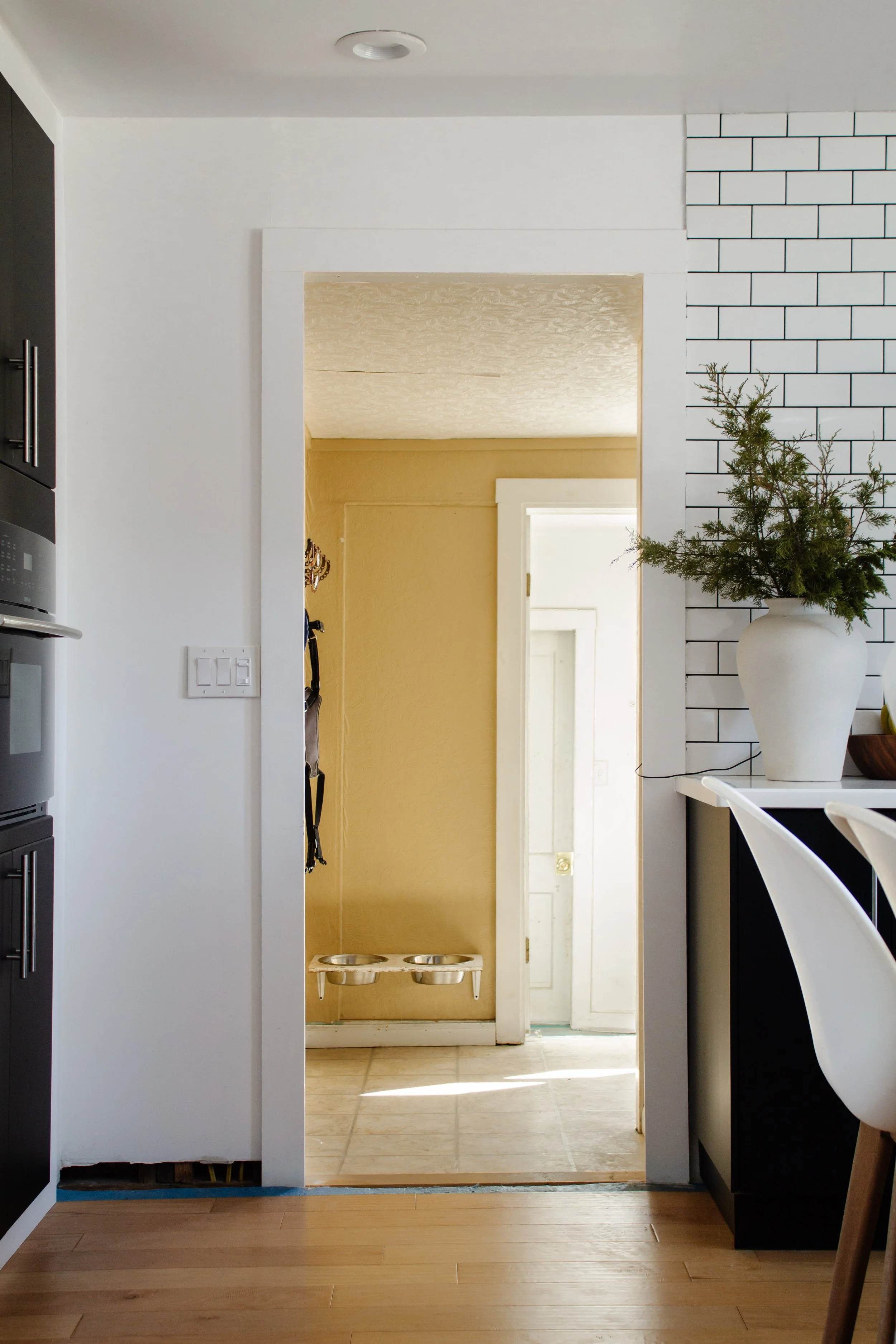 Our 2022 Home Renovation Project List - finish the bedroom remodel, reside the exterior with cedar shake shingles, gut and remodel our laundry room, and start landscaping. | Nadine Stay