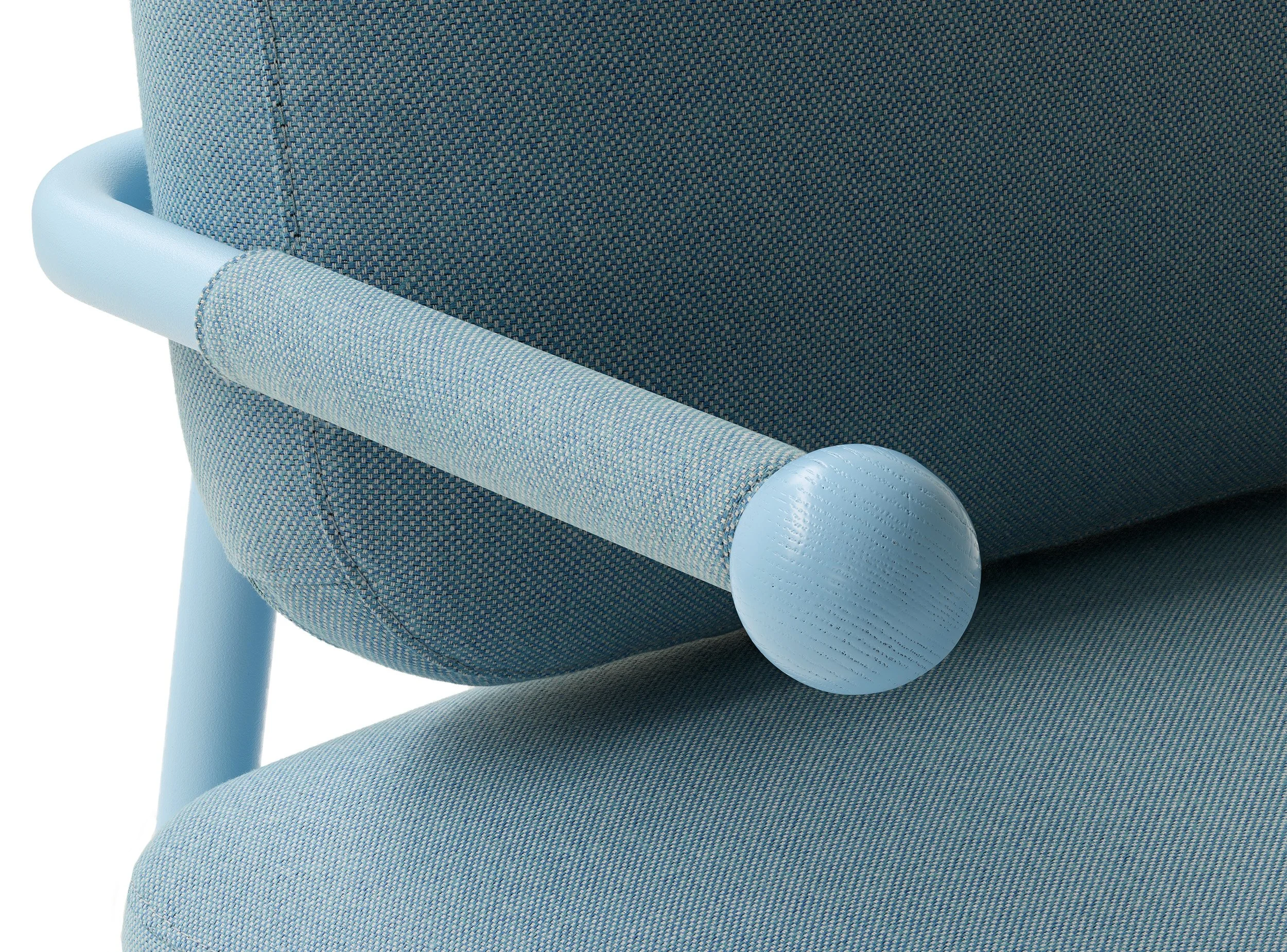 Pohm-117902B-Sphere-close-up-1-WS.jpg