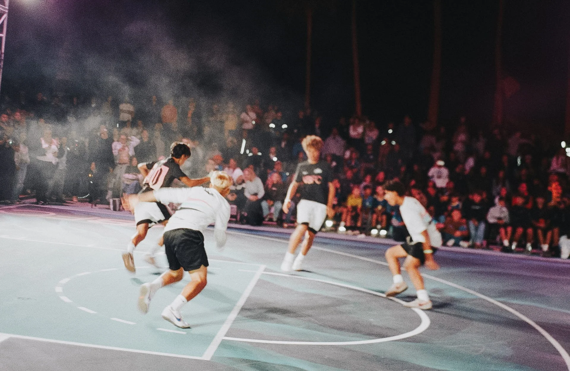 Nike Football &amp; VBFC Present: Toma La Noche - The Beach