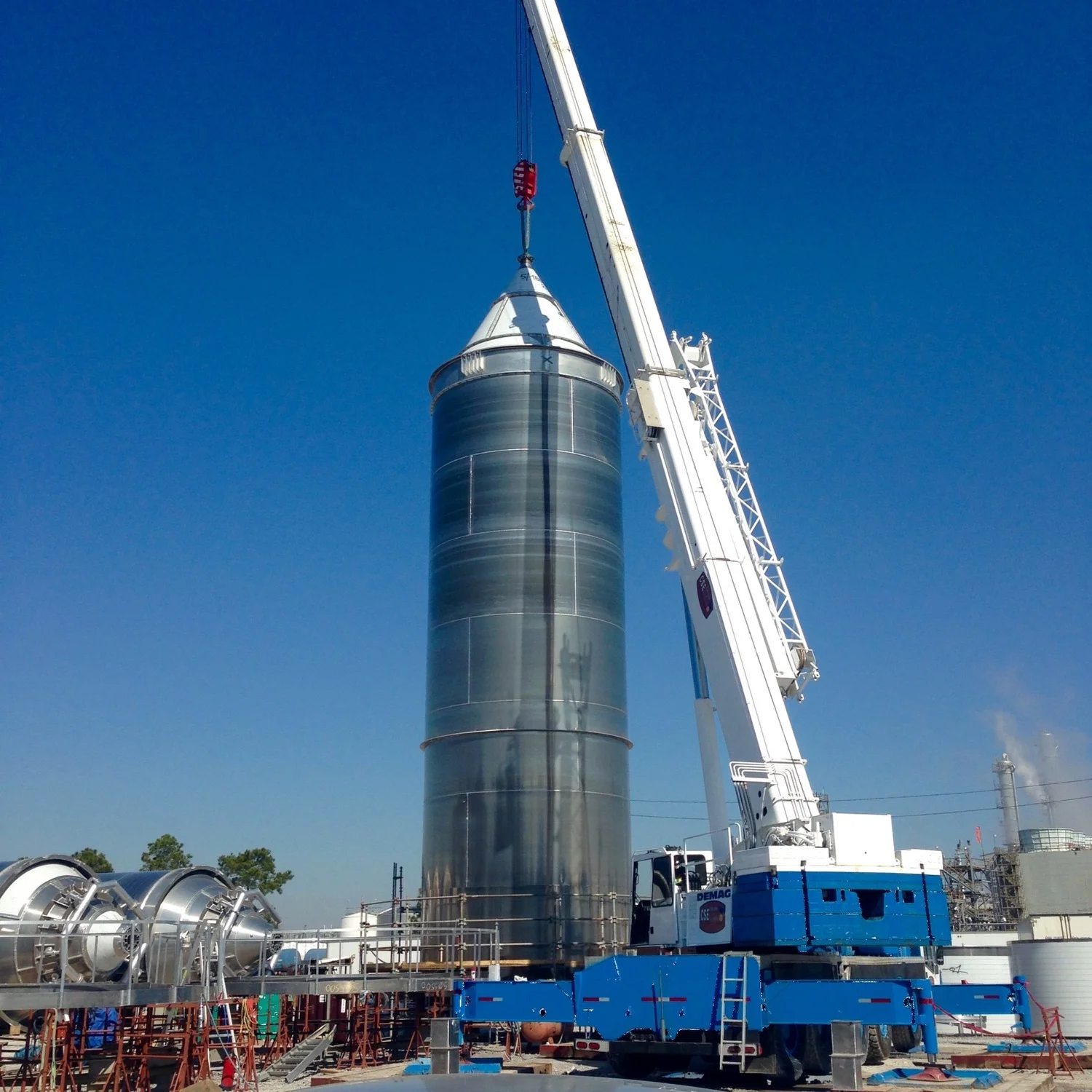 Concrete and Steel Erectors — Capitol Companies