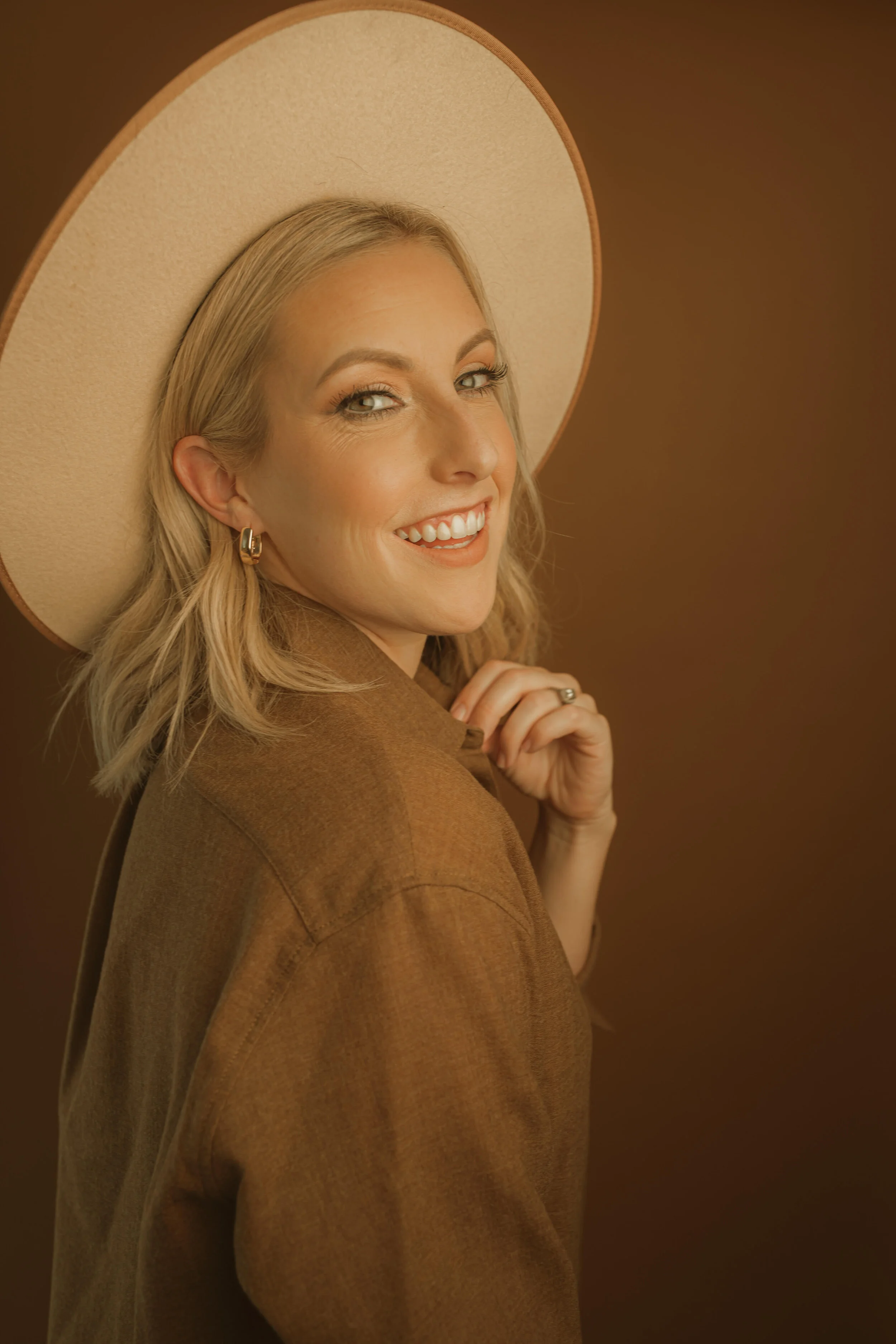 Episode #2006 - Learning From Dad to Rising Star Recipient with Lauren Scotti 